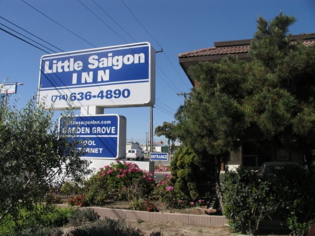 Little-Saigon-Inn-Sign