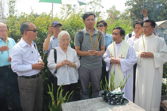 2538_537716846312406_1337224634_n