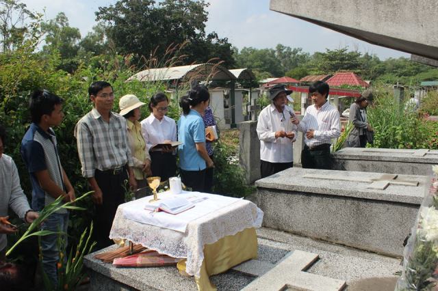 63720_537710012979756_41935794_n